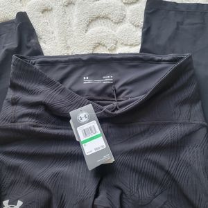 Under armor cropped leggings